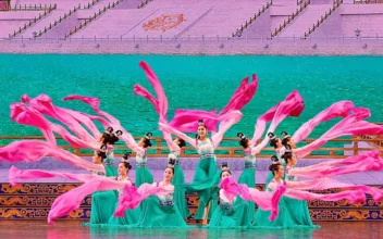 Shen Yun Responds to New York Times Article ‘Riddled With Inaccuracies’