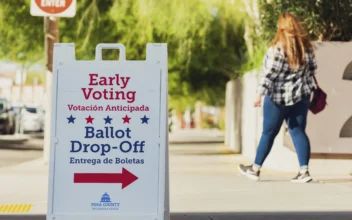 Early Voting in Swing State Arizona