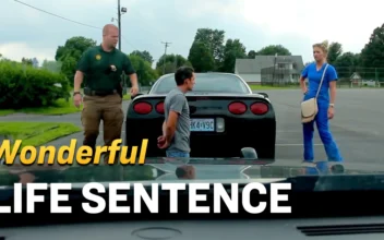 Couple Gets Pulled Over by Cop for an Unusual Reason