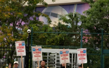 Boeing, Union Reach Tentative Deal to End Strike, Ratification Vote Pending