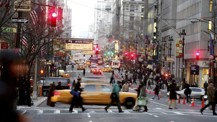 NYC Officials Envision Turning Fifth Avenue Into a Grand Boulevard