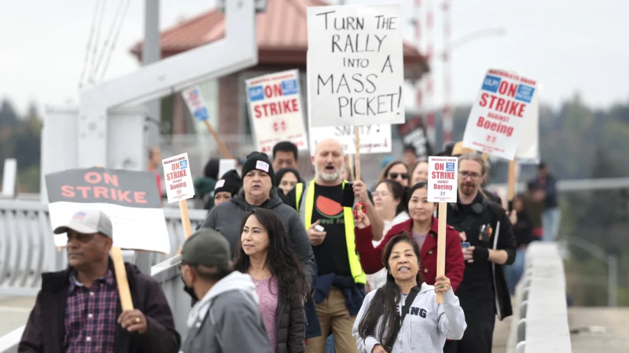 Boeing, Union Reach New Deal in Bid to End Weekslong Strike