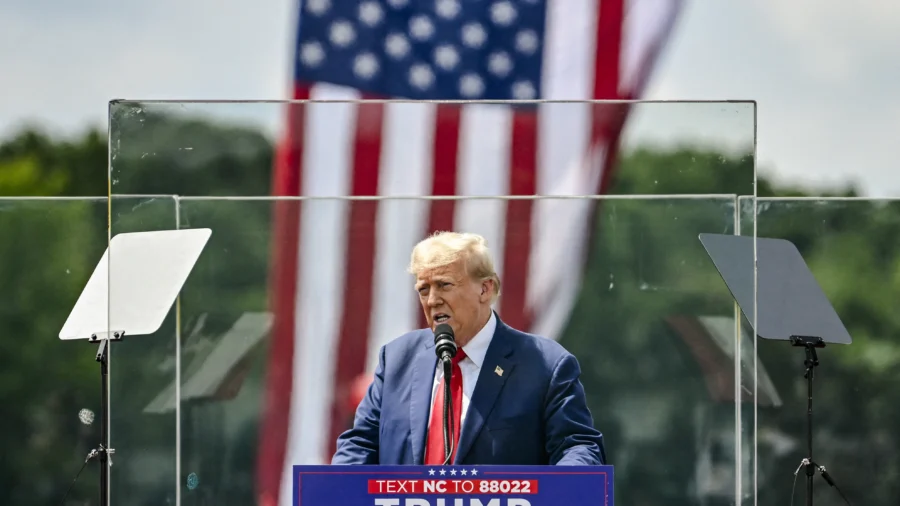 Trump Holds Campaign Rally in Greenville, North Carolina