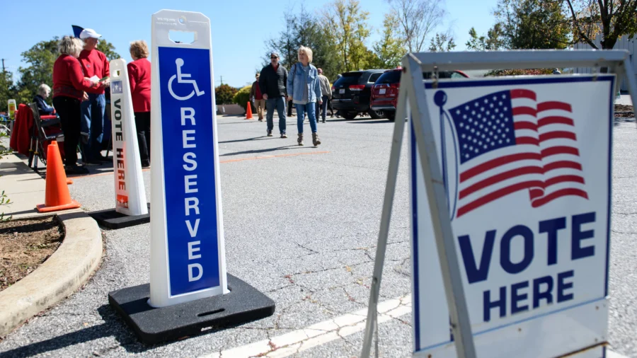 Trump and Harris Navigate North Carolina Race Post-Hurricane Helene