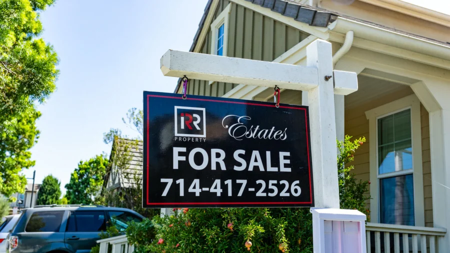 Pending Home Sales Register the Biggest Annual Increase Since May 2021: Redfin