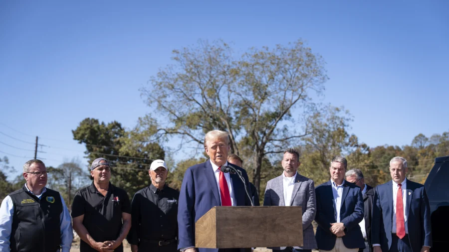 Trump Supports Congress Returning From Recess to Pass Hurricane Relief