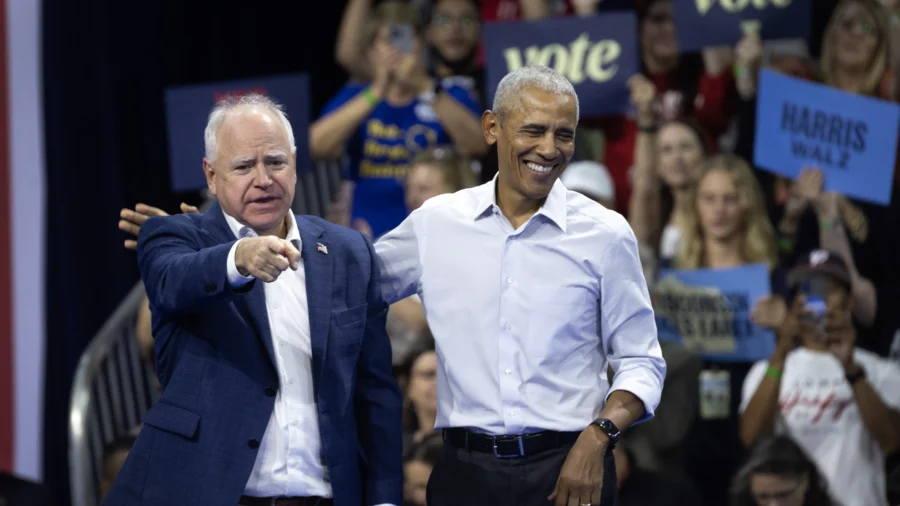 Obama Joins Walz in Wisconsin to Urge People to Vote