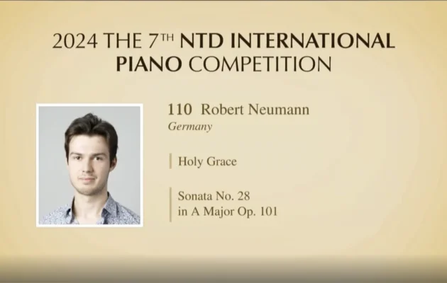 ‘Holy Grace’ Played by Robert Neumann, Gold Award Winner of NTD 7th International Piano Competition