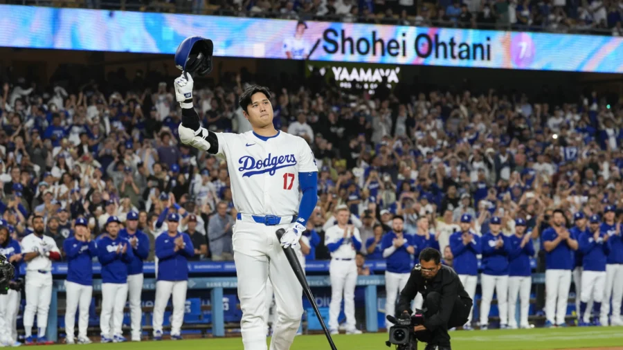 Ohtani’s Historic 50–50 Ball Sells at Auction for Nearly $4.4M Amid Ongoing Dispute Over Ownership