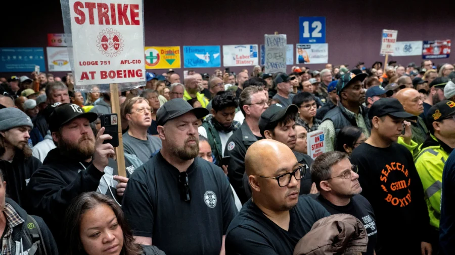 Boeing Workers Vote to Reject Latest Wage Deal, Will Continue Strike