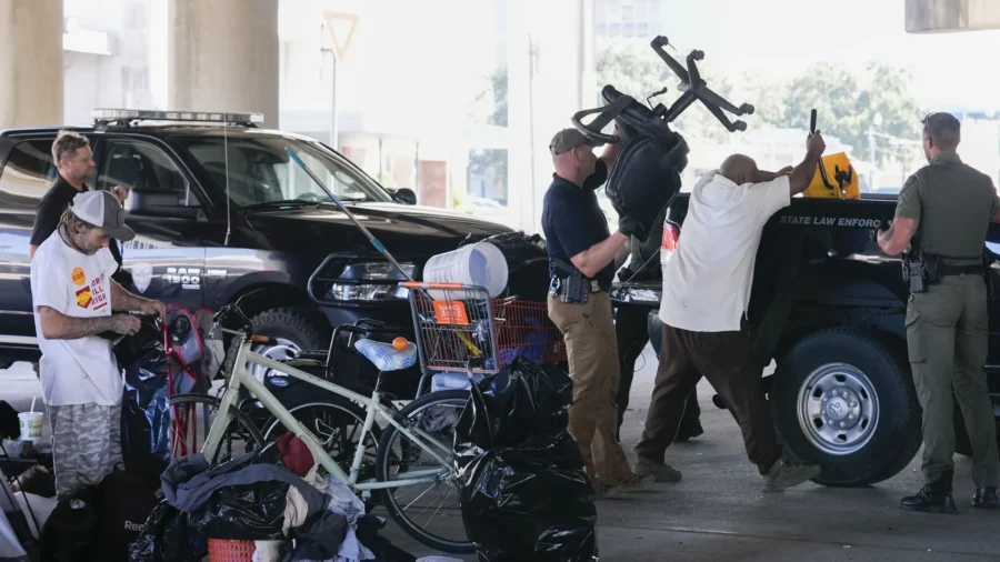 Homeless Encampment Forced to Move Before Taylor Swift Show in New Orleans