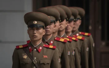 North Korean Troops in Ukraine Mean the West’s ‘Gloves Have to Come Off’: Intelligence Expert