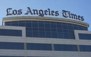 LA Times Editor Resigns After Editorial Board Declines to Endorse in Presidential Race