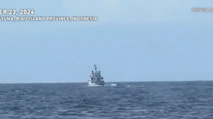 Indonesia Expels Chinese Ship in South China Sea