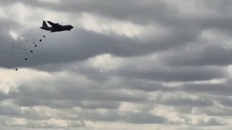 US Holds Air Drills With South Korea Amid Tensions With North Korea