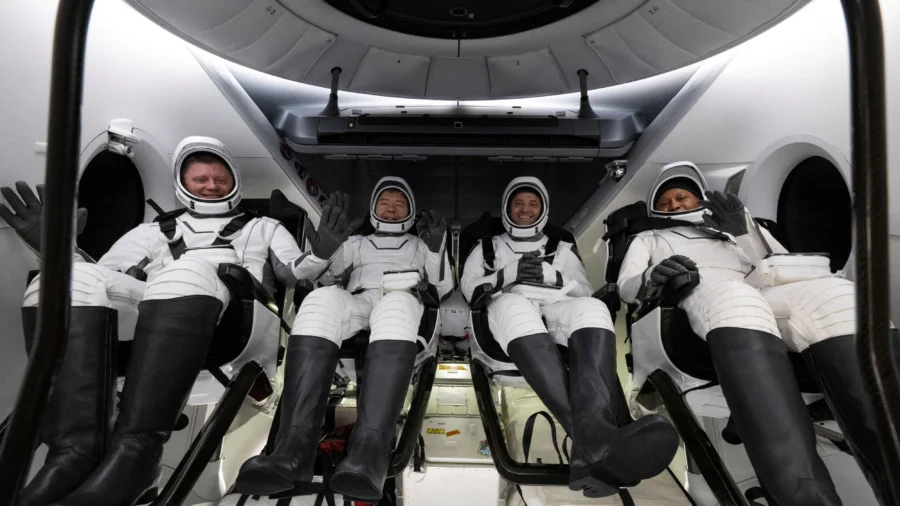 4 Astronauts Return to Earth After Being Delayed by Boeing’s Capsule Trouble and Hurricane Milton