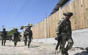 Shootout Between Warring Cartels Leaves 16 Dead in Southern Mexico