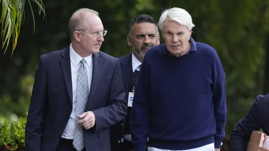 Ex-Abercrombie & Fitch Head to Be Arraigned on Sex Trafficking and Prostitution Charges