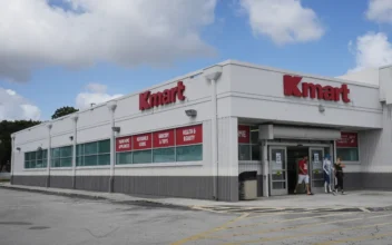 In a Suburban Miami Shopping Center, Kmart’s Last ‘Blue Light Specials’ Flicker