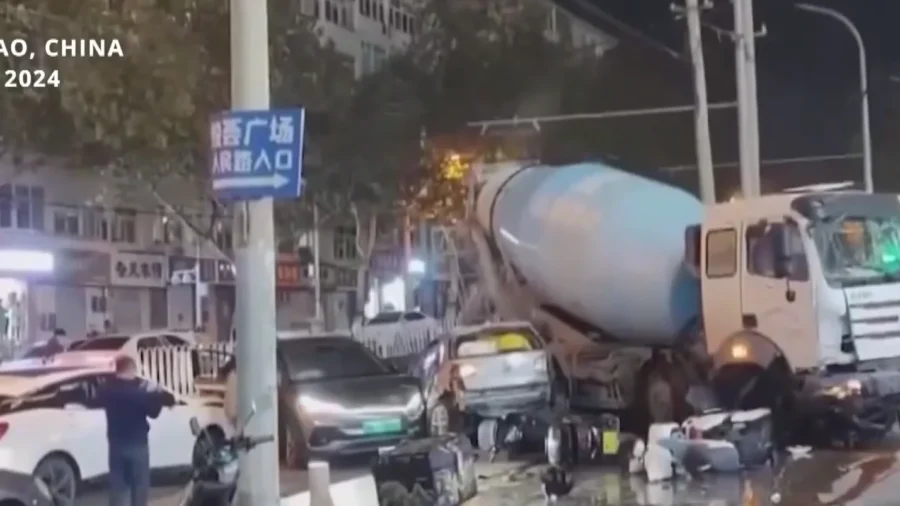 Truck Driver Crashes Into Dozens of Cars in China