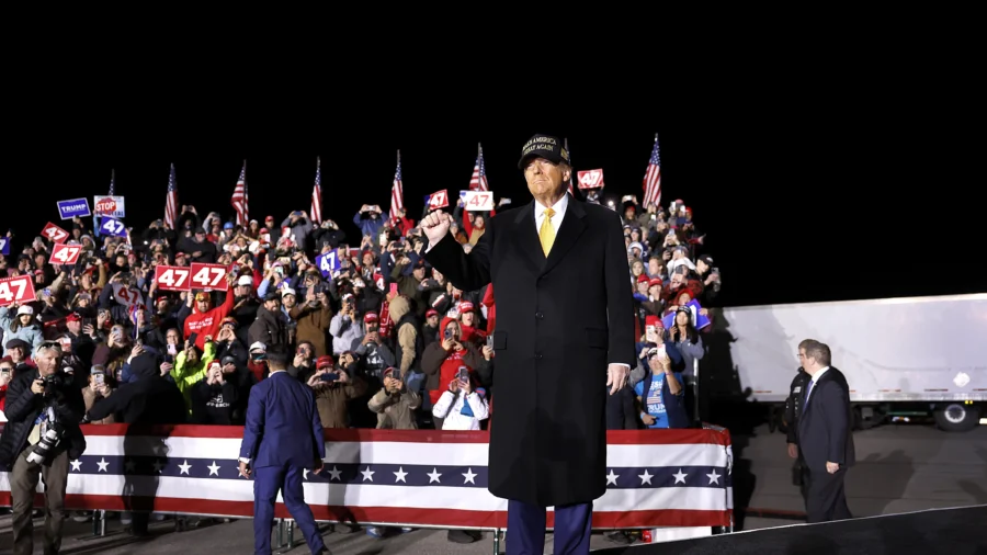 Trump Rallies in Traverse City, Michigan