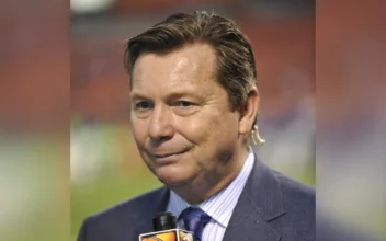 Jim Donovan, Cleveland Browns Play-by-Play Announcer and TV Sports Anchor, Dies of Cancer at 68