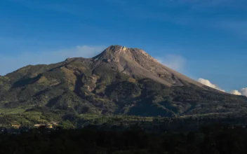 Indonesia’s Marapi Volcano Erupts, Spewing Ash and Hot Clouds