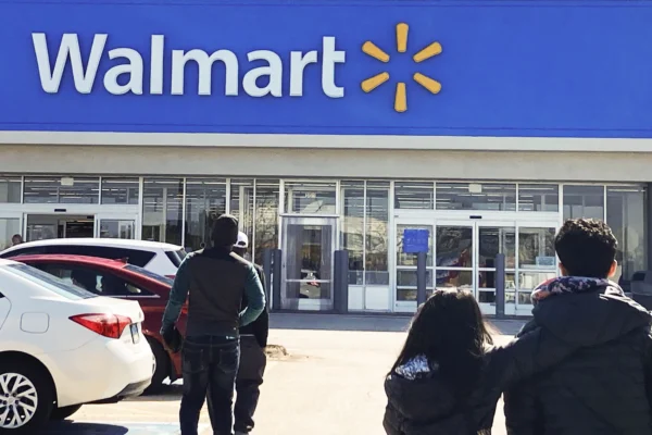 Walmart Testing Out Body Cameras