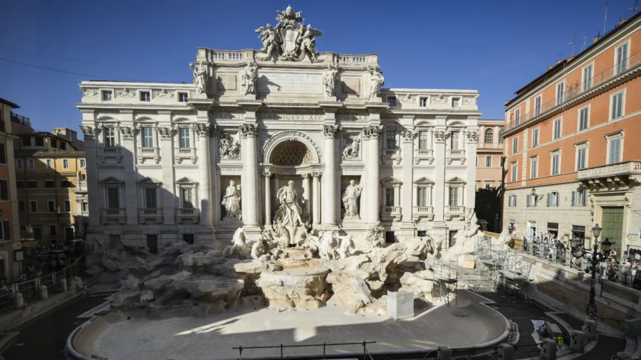 Tourists Toss Coins Over Makeshift Pool as Rome’s Trevi Fountain Undergoes Maintenance