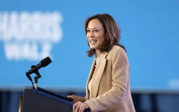 Harris Touts ‘To-Do List’ at Rallies in North Carolina, Georgia