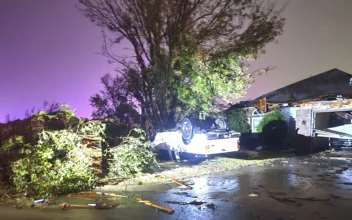 Oklahoma Storms Injure at Least 11, Leave Thousands Without Power