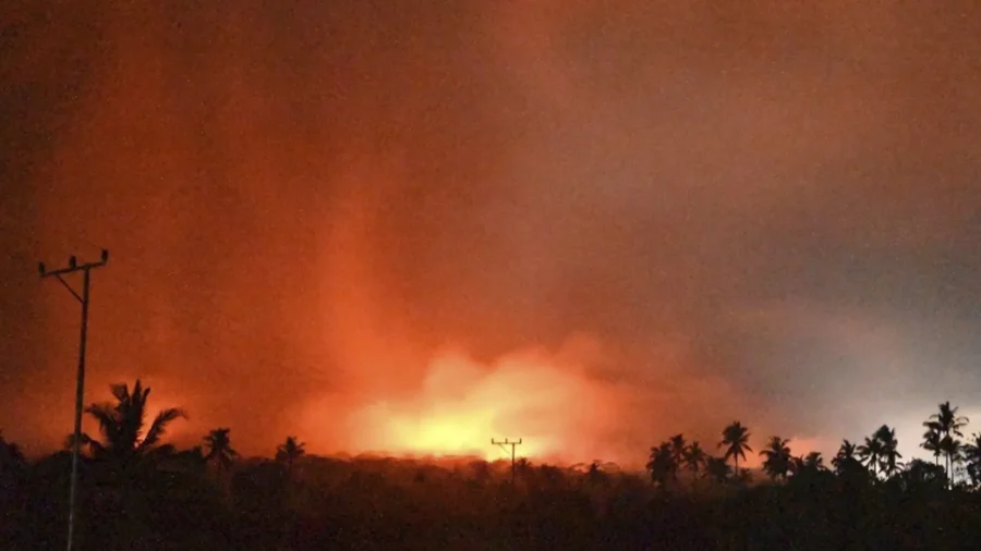 Indonesia’s Mount Lewotobi Laki-Laki Volcano Erupts, Killing 10 People