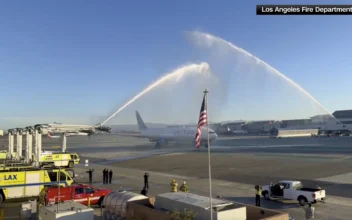 LAFD Welcomes Dodgers With Water Salute