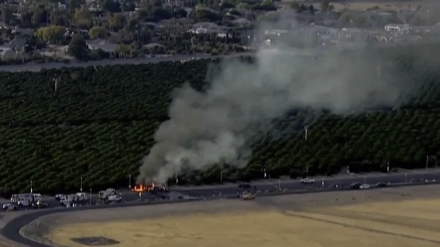 5 Are Killed When Small Jet Crashes Into Vehicle After Taking Off in Suburban Phoenix