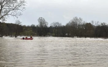 Flash Floods Claim Lives of 2 Missouri Poll Workers on Election Day