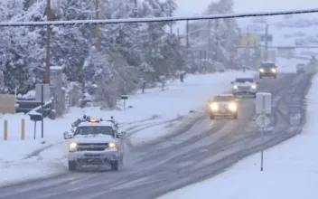 New Mexico Governor Declares Emergency as Western Winter Storm Leaves Thousands Without Power