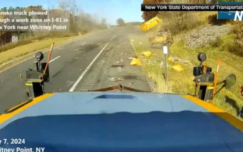 Penske Box Truck Plows Through Work Zone on I-81