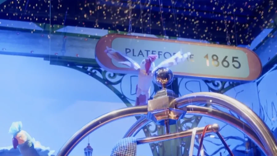 Printemps Haussmann Unveils Christmas Displays in Paris