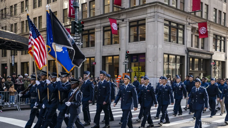 Veterans Day Parade on 5th Ave, New York City