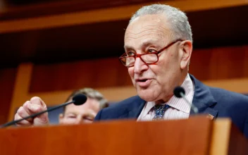 Chuck Schumer Congratulates Trump, Tells Democrats to Learn and Do Better