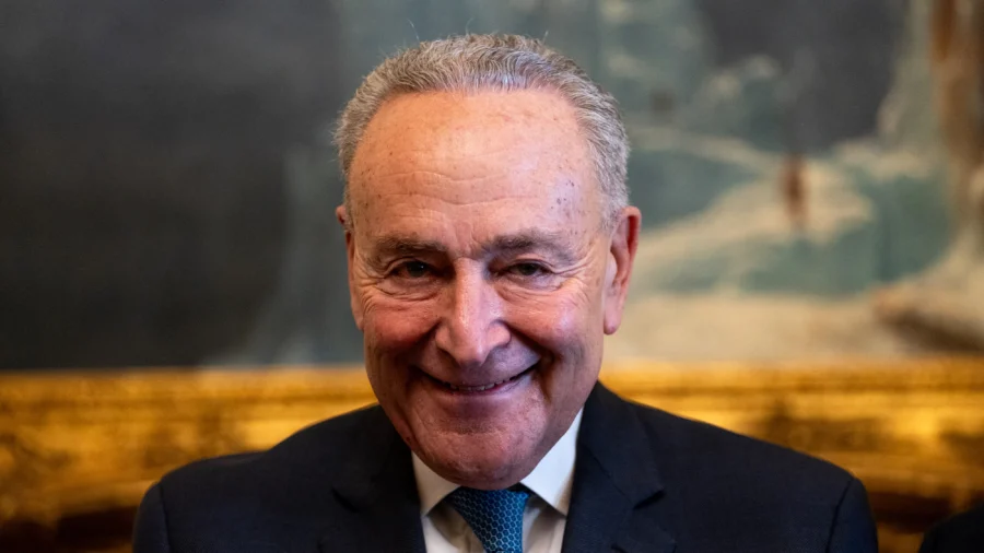 Chuck Schumer Congratulates Trump, Tells Democrats to Learn and Do Better