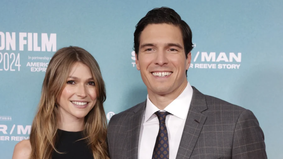 Will Reeve, ABC News Correspondent, Proposes to Girlfriend Amanda Dubin