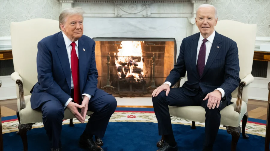 Trump Meets With Biden at the White House