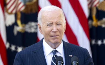 Biden, Xi to Hold Bilateral Meeting at APEC Summit This Week