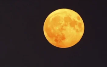 Supermoon Seen Over Caracas and Santiago