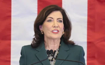 Gov. Hochul Restarts NYC Congestion Pricing With $9 Tolls to Begin in January