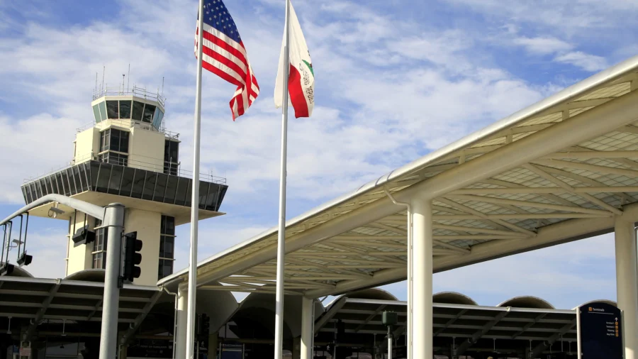 Judge Orders Oakland Airport to Stop Using ‘San Francisco’ in Name Amid Trademark Battle With SFO