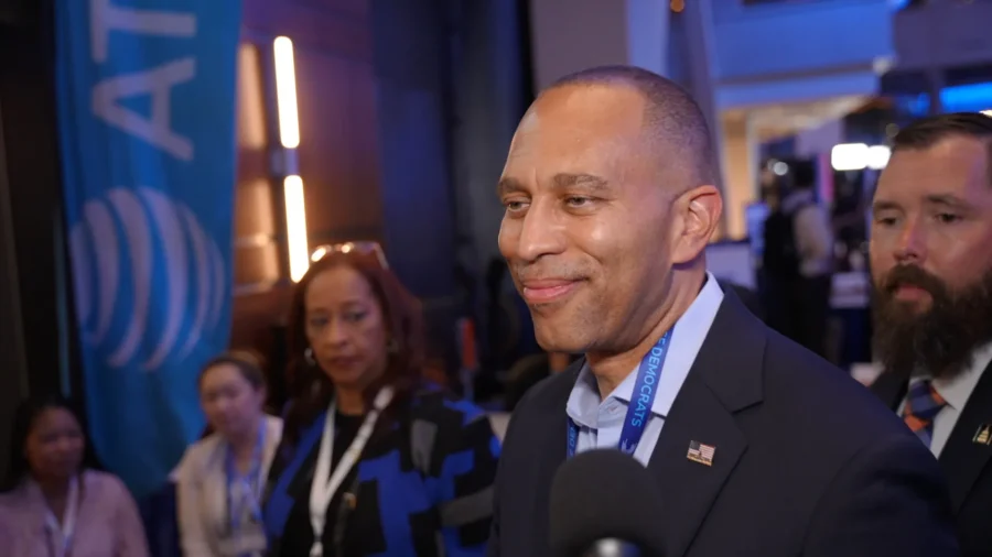 House Democratic Leader Jeffries Holds Weekly Press Conference (Nov. 15)