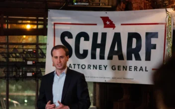 Trump Selects Personal Attorney Will Scharf for White House Staff Secretary Job