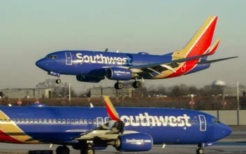 Southwest Airlines Plane Hit by Gunfire Before Takeoff at Dallas Airport